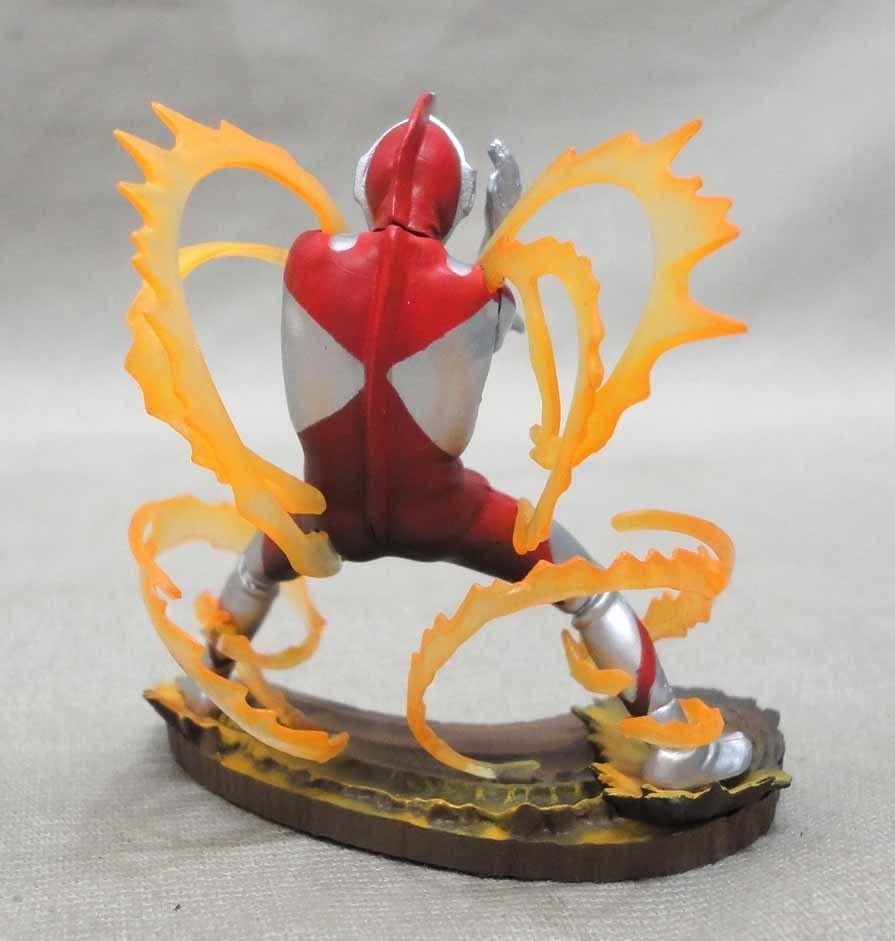 シンウルトラマン　スペシウム光線発射　シンゴジラも！　ジオラマ Yahoo!オークション - シンウルトラマン スペシウム光線